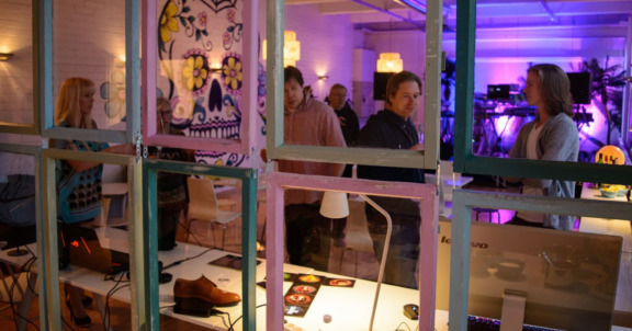 JCO Digital house­warming